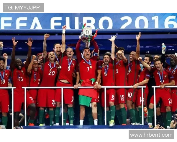 足球场上的传奇巨星号码20闪耀历史的光辉与荣耀 足球场上的传奇巨星号码20闪耀历史的光辉与荣耀