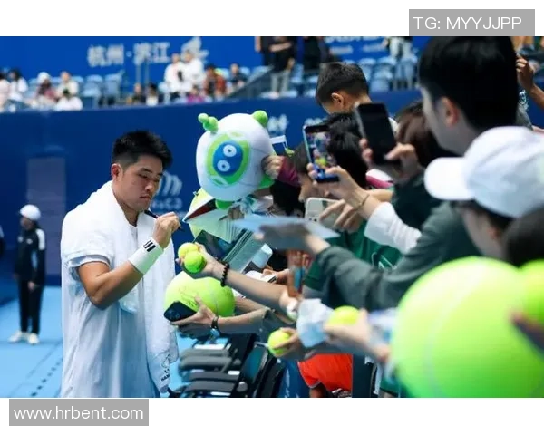 杭州网球队以82分领跑锦标赛积分榜展现强大实力